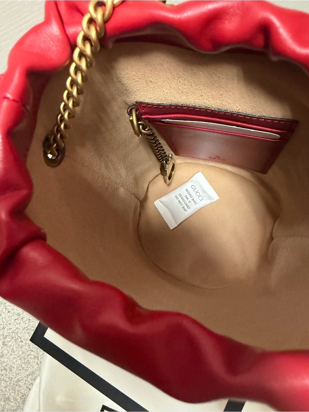 Gucci Red Chevron Quilted GG Bucket Crossbody - Picture 6 of 7